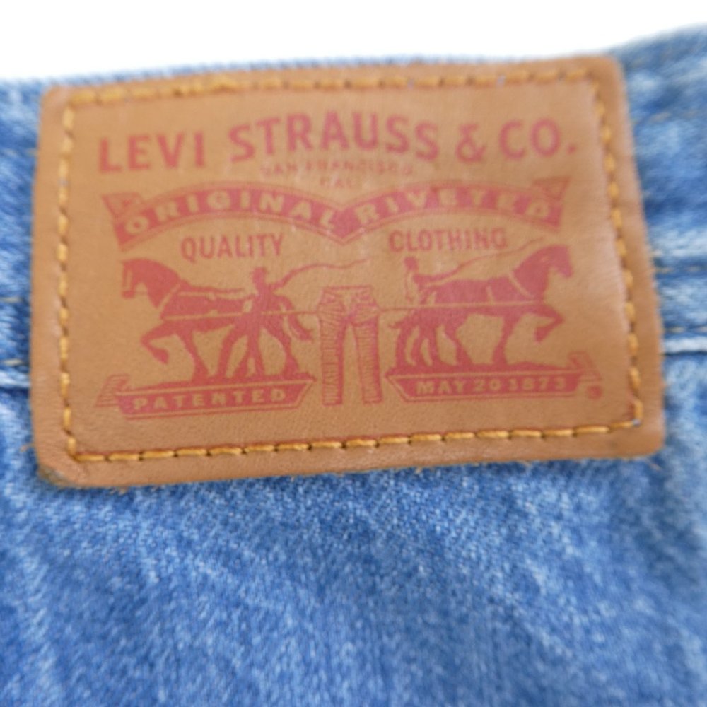 Levi's Denim Skirt Cargo Front Slit Pockets Zip Button Fly Knee Patch Logo W25 S - Picture 6 of 7